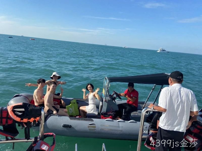 携手四载同行,欢聚三亚同庆 携手四载同行,欢聚三亚同庆